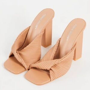 Chic Tan Block Heel Mules